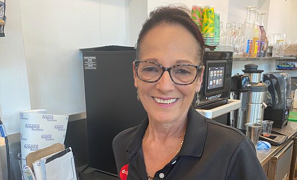 Cafe Chat – Julie Wilson