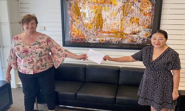 Donor supports women